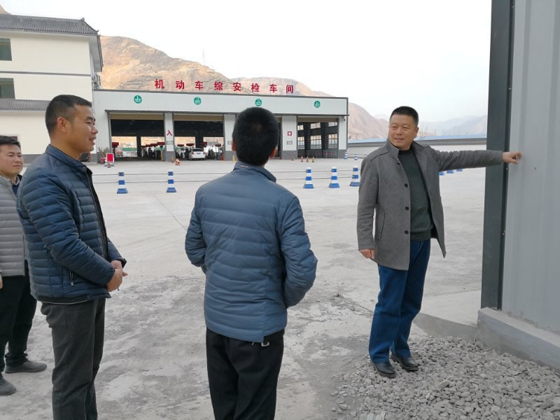 副總經(jīng)理孫宏雷對下屬子公司負責(zé)人進行廉潔從業(yè)約談