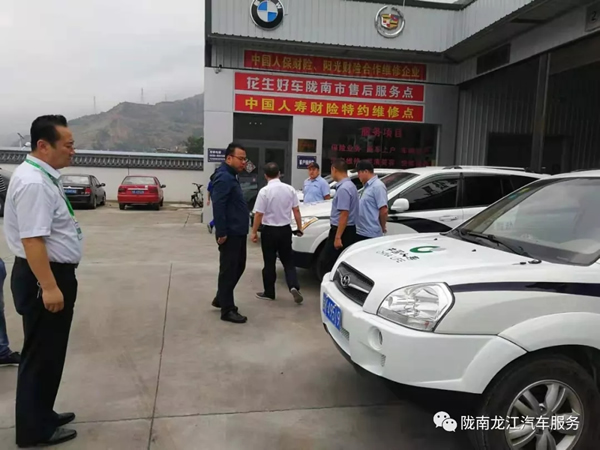 金錘鈑金，銀槍噴漆！龍江汽修值得信賴！